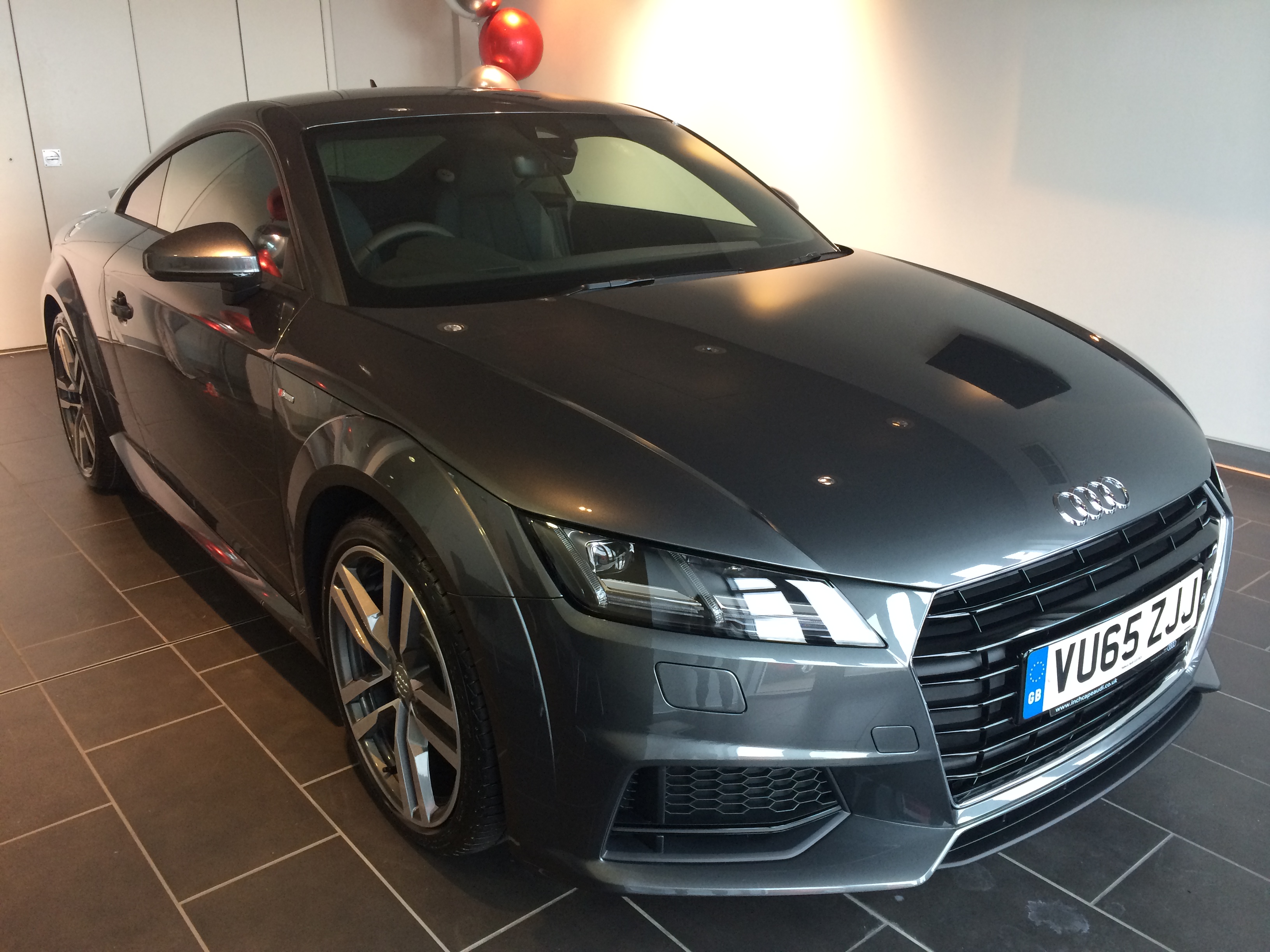 used car leasing in the UK image of car